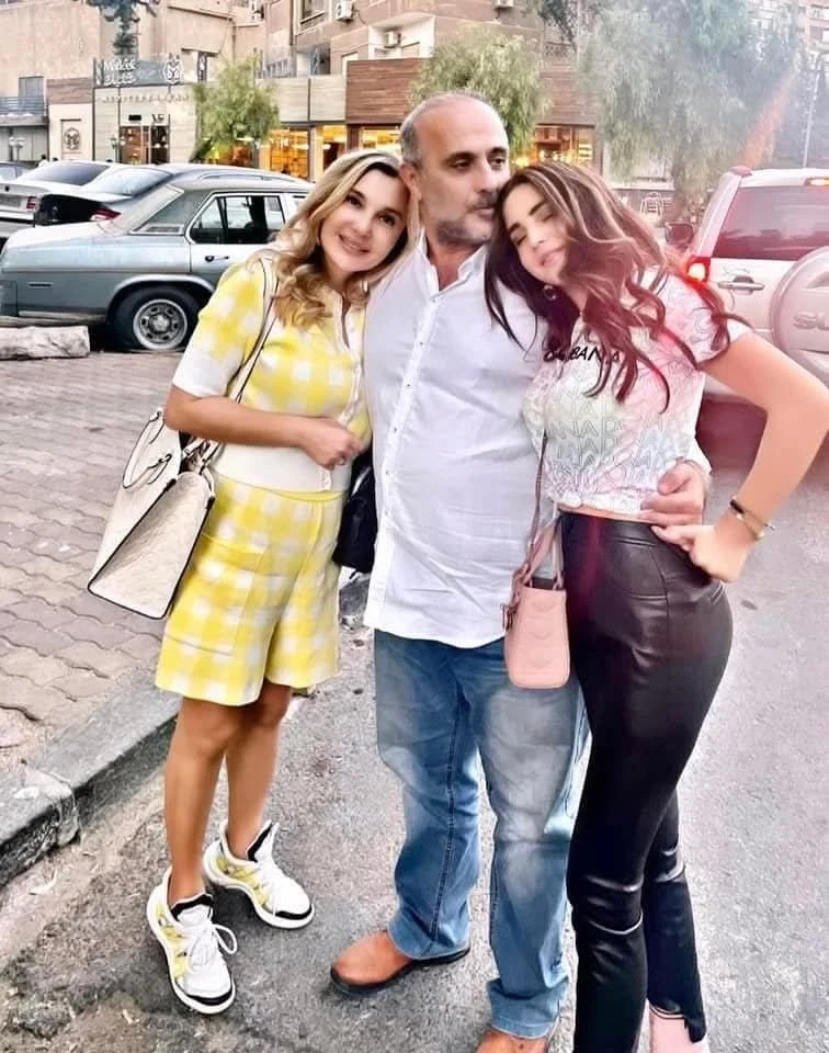 تفـاصـيل توقـيف زوجـة وابـنة دريـد الأسـد في مطـار بيـروت