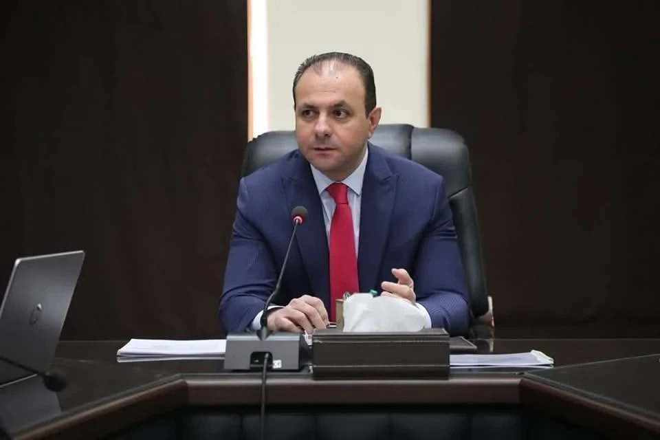 من هو الدكتور ماهر الشرع؟ سيرة الأمين العام الجديد لرئاسة الجمهورية السورية