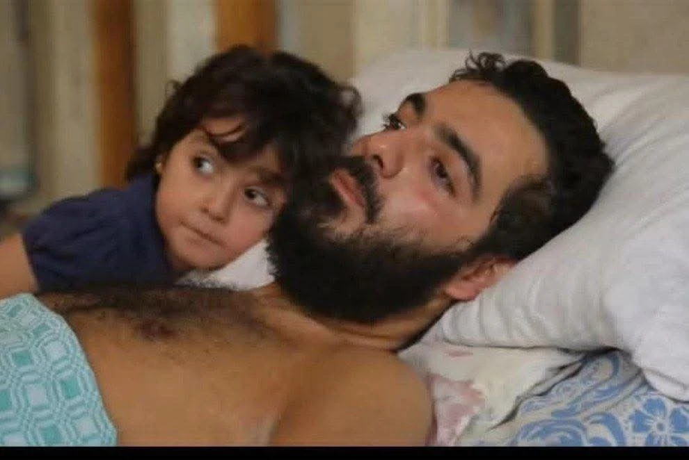 اعتقال شاب مصـ.ـاب بالشـ..ـلل الرباعي يثير جدلًا في حلب