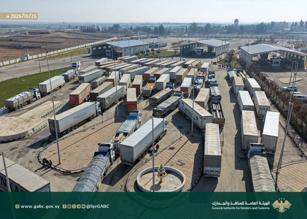 تنظيم جديد لحركة الشاحنات عبر المنافذ السورية
