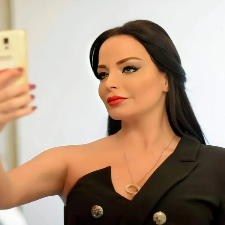 صـرخـة تولين البكري: افتحولنا الحدود لنتـحد ونواجه التحـديات معًا