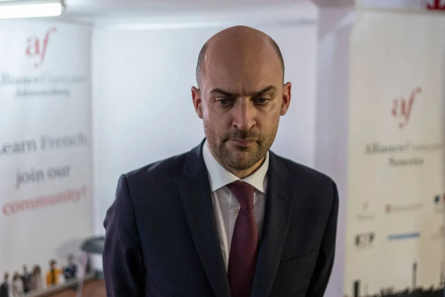 سوريون يعترضون على وصف وزير الخارجية الفرنسي للساحل السوري بـ 'العلوي' ويؤكدون تنوع المنطقة