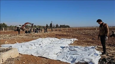 المنـظـمة السـورية للطـوارئ: العـثور على مـقـبرة تضـم عشـرات آلا.ف الجـثـث لمـعتـقـلين