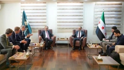 سوريا تبحث مع وفد هولندي في دمشق آليات عودة اللاجئين وتعزيز التعاون الثنائي