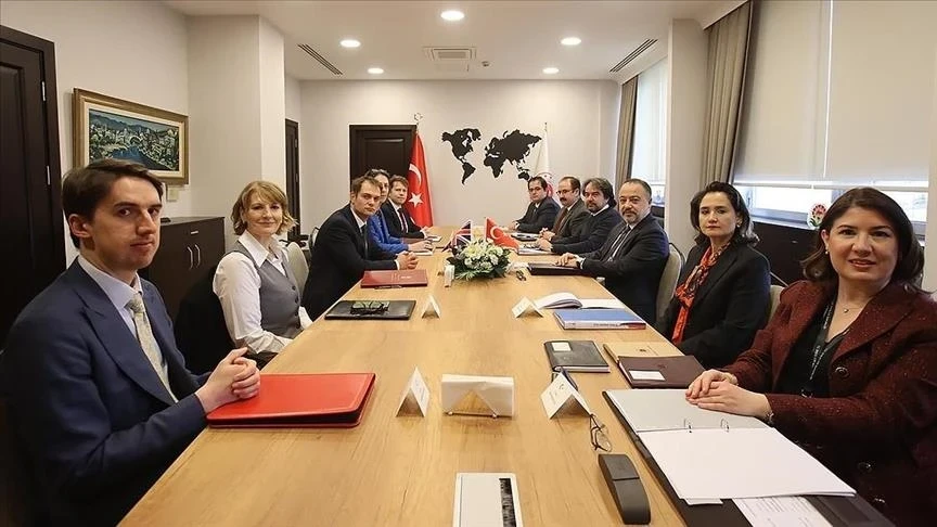 تركيا تدعو لرفع العقوبات عن سوريا بشكل غير مشروط ودائم