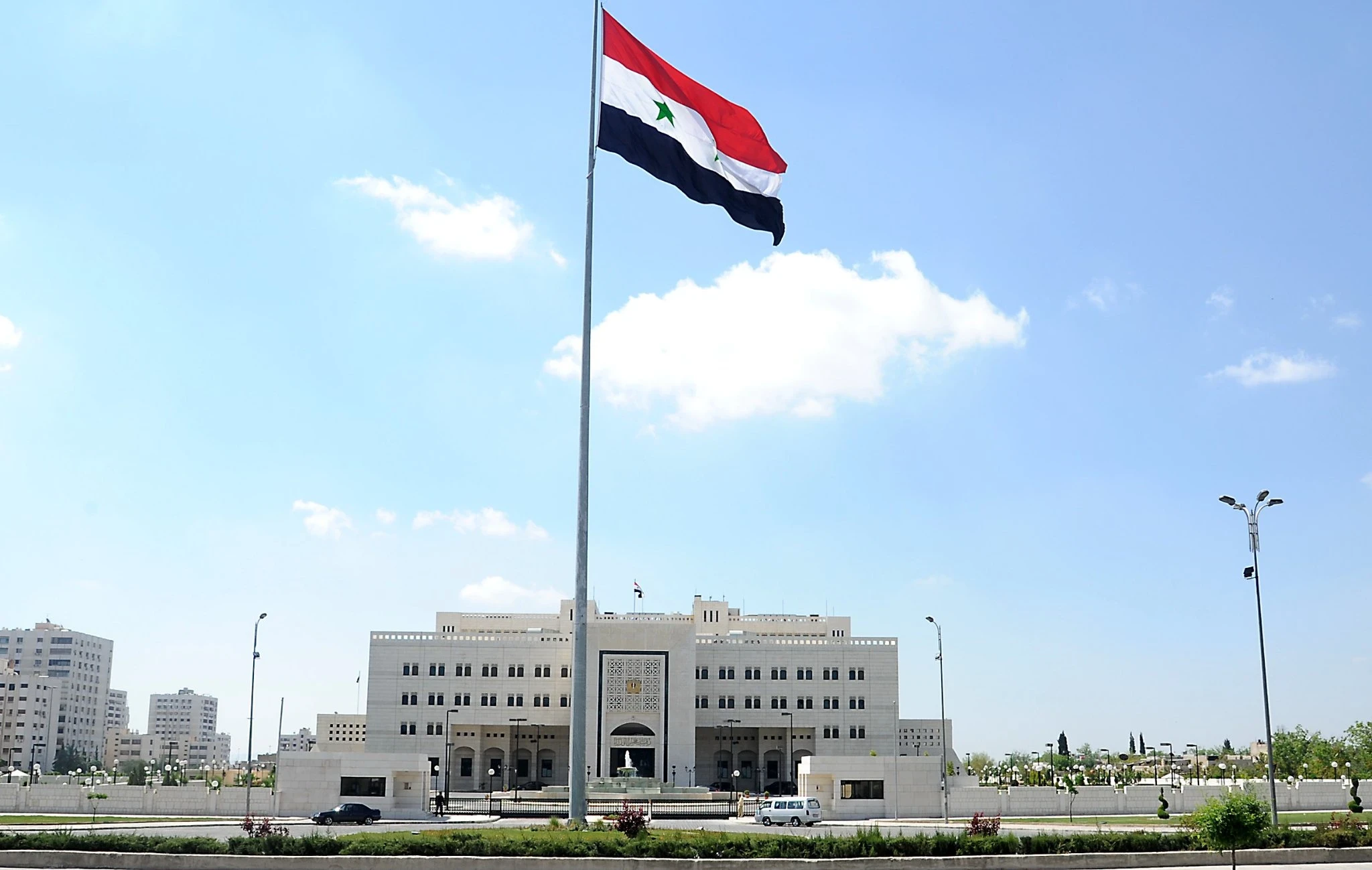 رئاسة مجلس الوزراء توافق على تضمين قروض شراء الجرارات ضمن برنامج دعم أسعار الفائدة للقروض الزراعية في سوريا