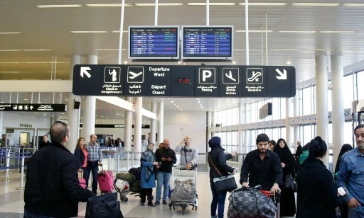 بيروت تمنع عبور السوريين الحاصلين على "إذن المغادرة" من تركيا نحو دمشق عبر مطارها