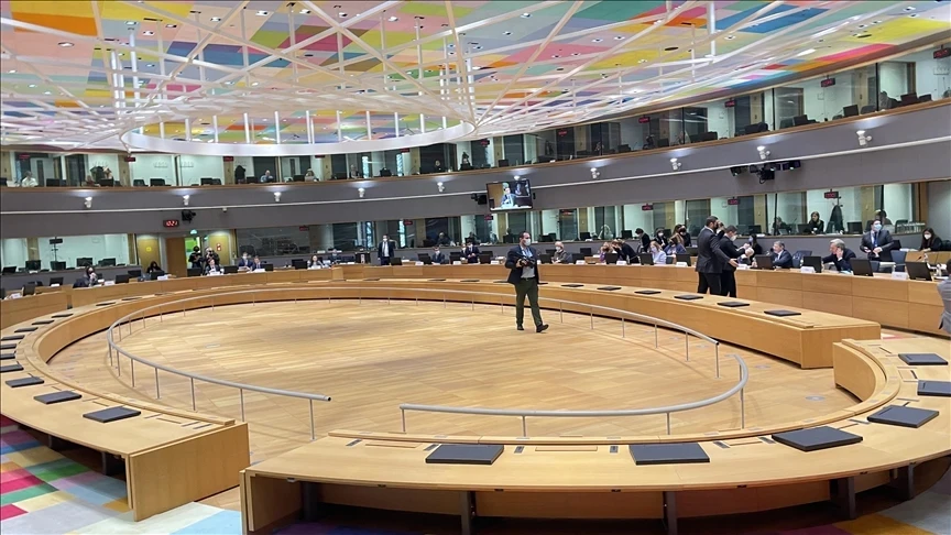 المجلس الأوروبي يدعو لانتقال سياسي في سوريا ويرحب بتخفيف العقوبات