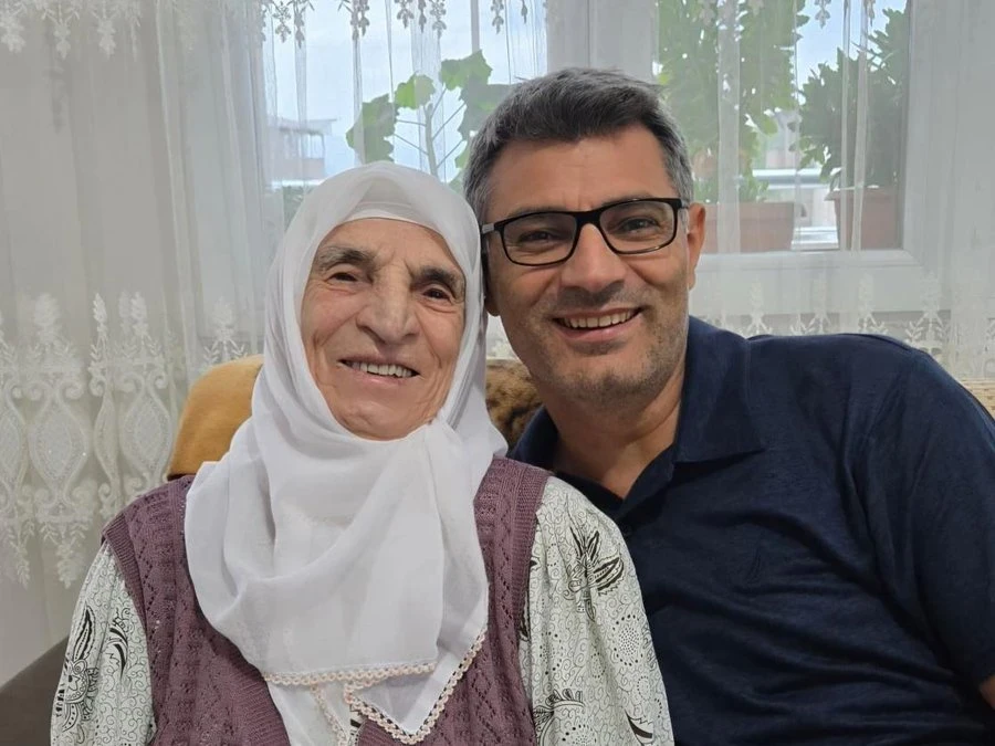 إيلون ماسك يشيد بالبطل الأولمبي يوسف ديكيتش: الأم هي الدرع والسـيـف في مـعـركة الحياة