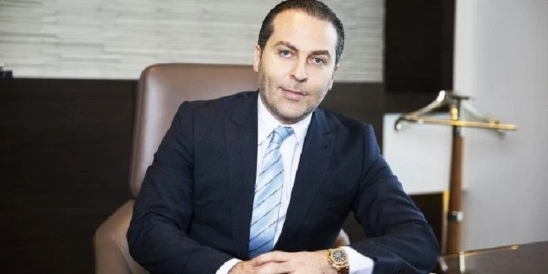 العقوبات الأوروبية تشدّد الخناق على شبكة سامر فوز