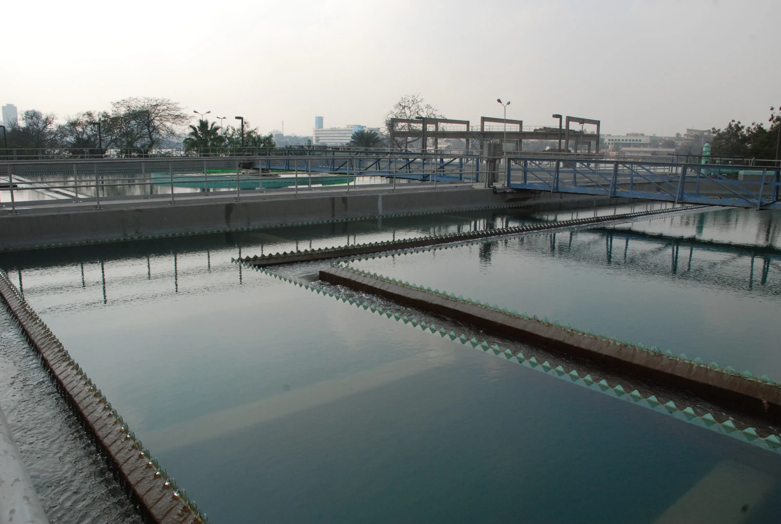 محطة تنقية جديدة لتحسين مياه الشرب وخدمة آلاف السكان