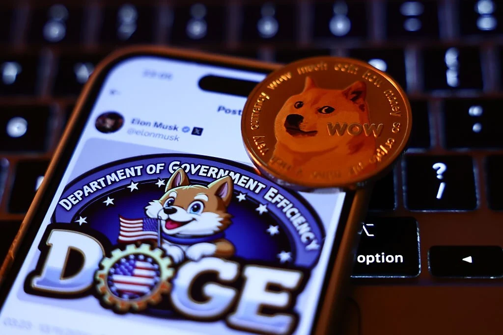 إيلون ماسك: الهجرة غير الشرعية تهدد الدول وشفافية تامة بشأن مشروع DOGE