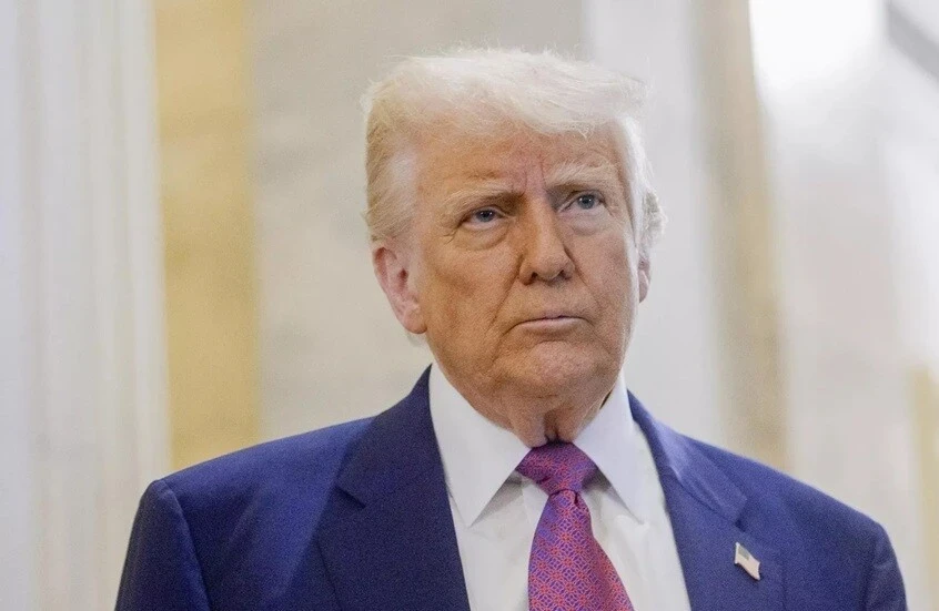 ترامب يتوعّد بمصادرة ممتلكات الداعمين لنظام الأسد