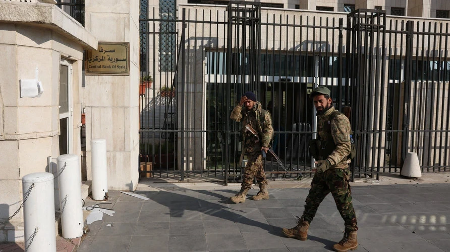 مصـادر تكـشـف عن تفـاصيـل مـثـيرة حـول محتـويـات خـزائـن مجـلس الشعـب السـوري في دمشق