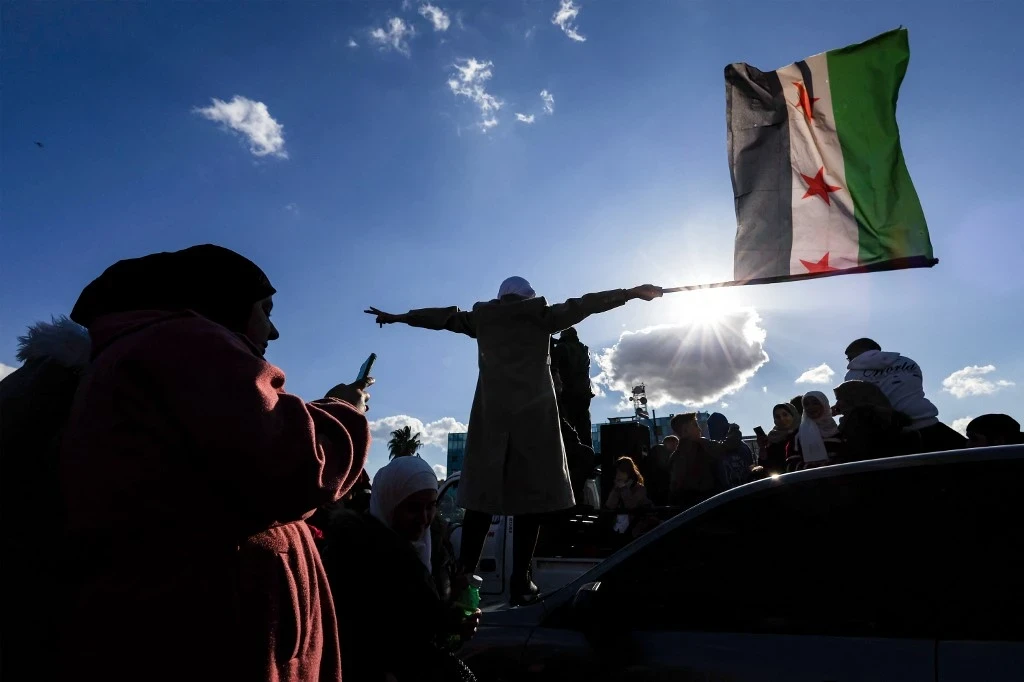 سوريا تستعد لنهضة اقتصادية واعدة: استثمارات جديدة وتخفيف للعقوبات يلوح في الأفق