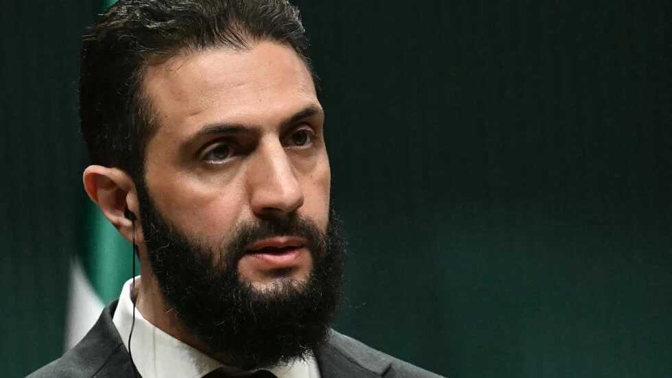 قمة بغداد المرتقبة: هل تشهد أول حضور للرئيس السوري الشرع بعد دعوة رسمية من العراق؟