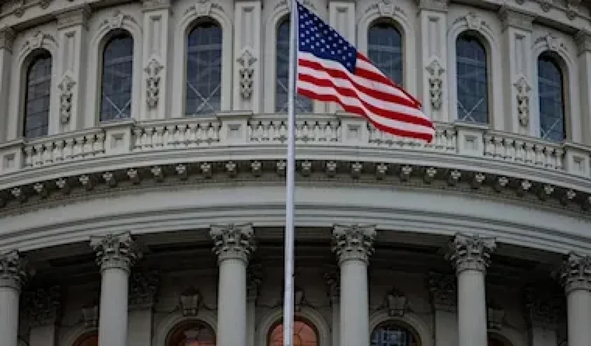 الكونغرس الأميركي يناقش إلغاء قوانين عقوبات قديمة على سوريا لدعم المجتمع بعد سقوط النظام