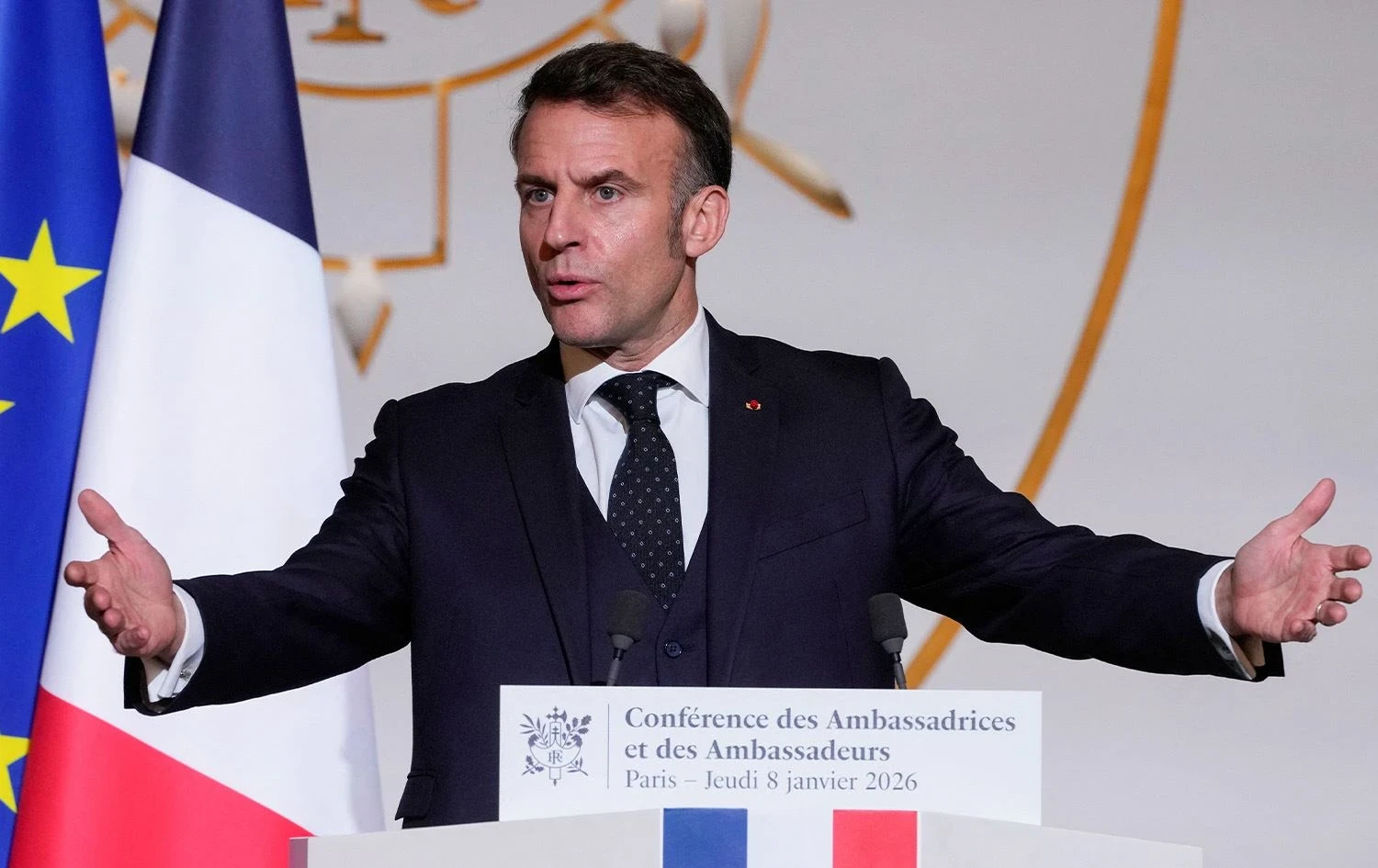 ماكرون يؤكد دعم فرنسا لاتفاق وقف إطلاق النار ووحدة سوريا