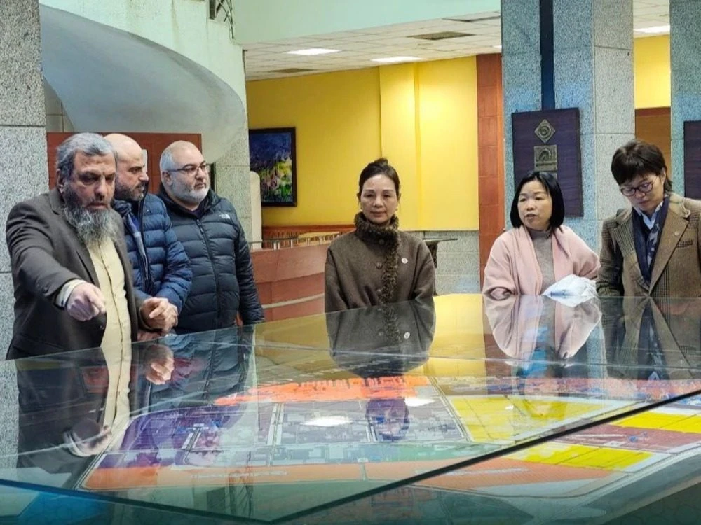 وفد صيني يطّلع على فرص الاستثمار في المدينة الصناعية بحسياء