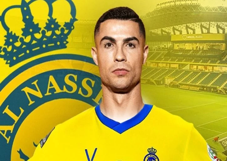اليك تفاصيل توقيع عقد كريستيانو رونالدو مع النصر السعودي