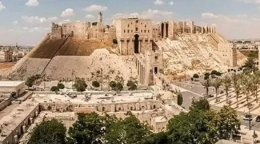 حلب تستقبل أكثر من 750 وفداً سياحياً وأثرياً خلال 5 أشهر مع جهود مكثفة لترميم المواقع التاريخية