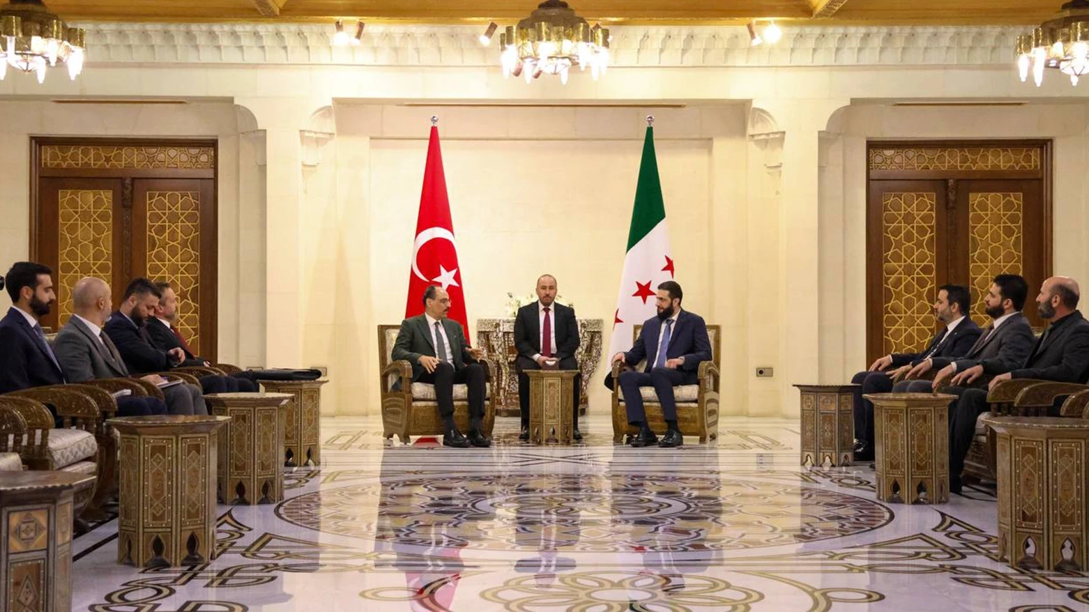 قالن يُعلن: سوريا "دخلت مرحلة جديدة" بعد سقوط الأسد.. وهذا دور تركيا