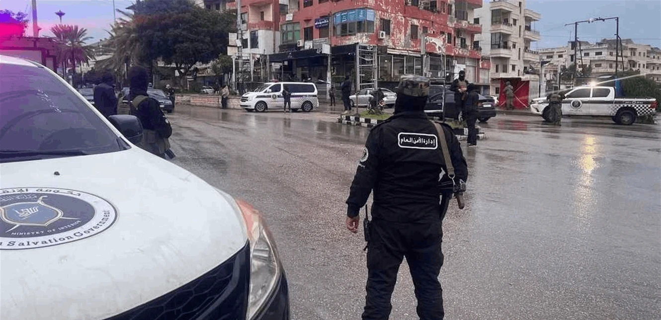 انطلاق حملة أمنية واسعة في دير الزور لملاحقة مطلوبين بتهم إجرامية