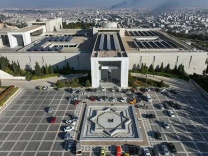 الجامـعة العربية تطـلب تحـديد موعـد لزيـارة وفـد لها إلى دمشق ومقـابلة الإدارة الجـديدة