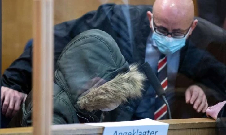 شـهادة جديدة في محـاكمة الطبيب علاء موسى: اتهامات بارتـكـا.ب انتهـا.كـات في المـستشـفيات العـسكرية