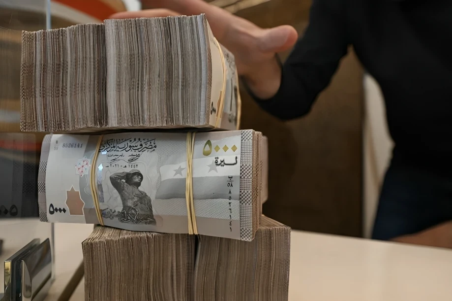 مسار صعودي للعملة السورية بين 2024 و2025