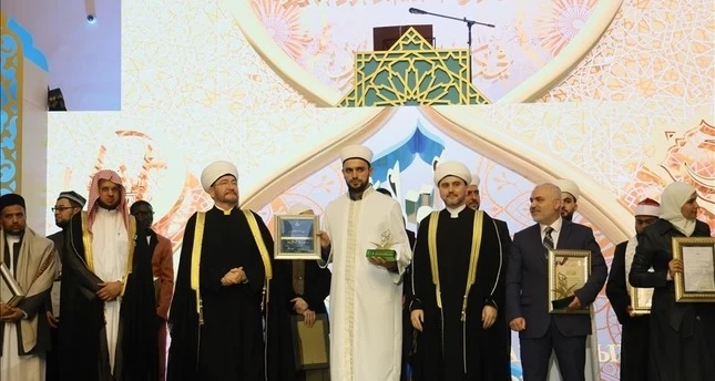 بالفيديو.. مؤذن تركي يحرز المركز الأول بمسابقة للقرآن الكريم في روسيا