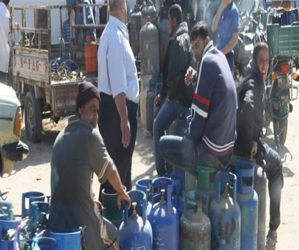 مسؤول يكـ.ـشف تخصيصات الغاز لم تلغى بل توقفت