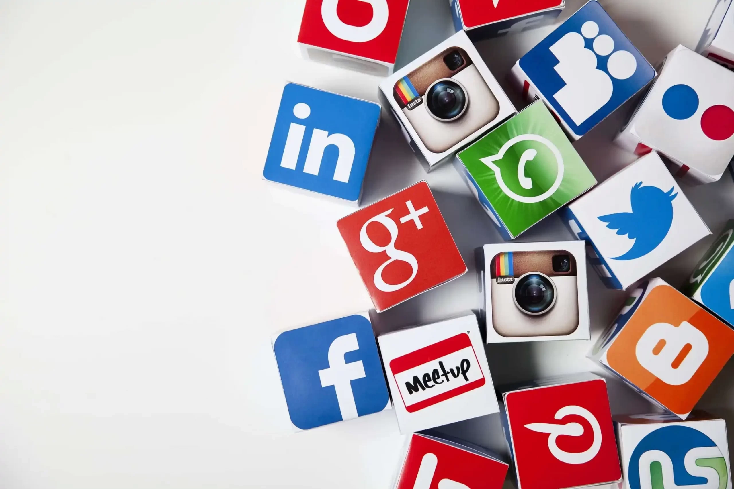 اتهامات خطـيرة تطال تطبيق لمواقع التواصل الاجتماعي