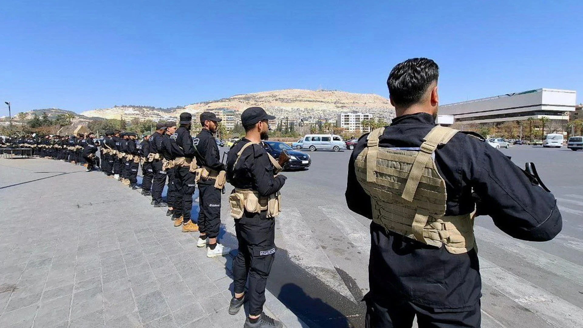 خلية خـ.ـطِرة بريف بانياس في قبضة الأمن السوري