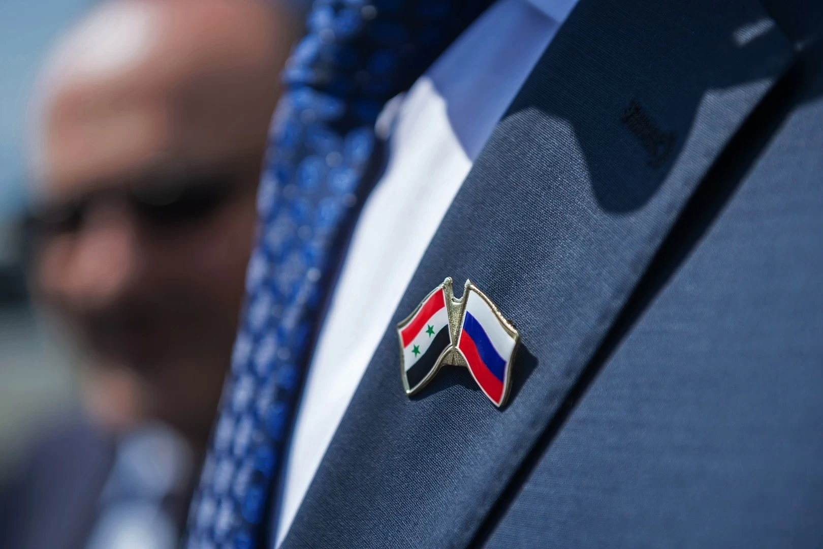 وزير الصناعة يوضح سبب توقف المشاريع الروسية