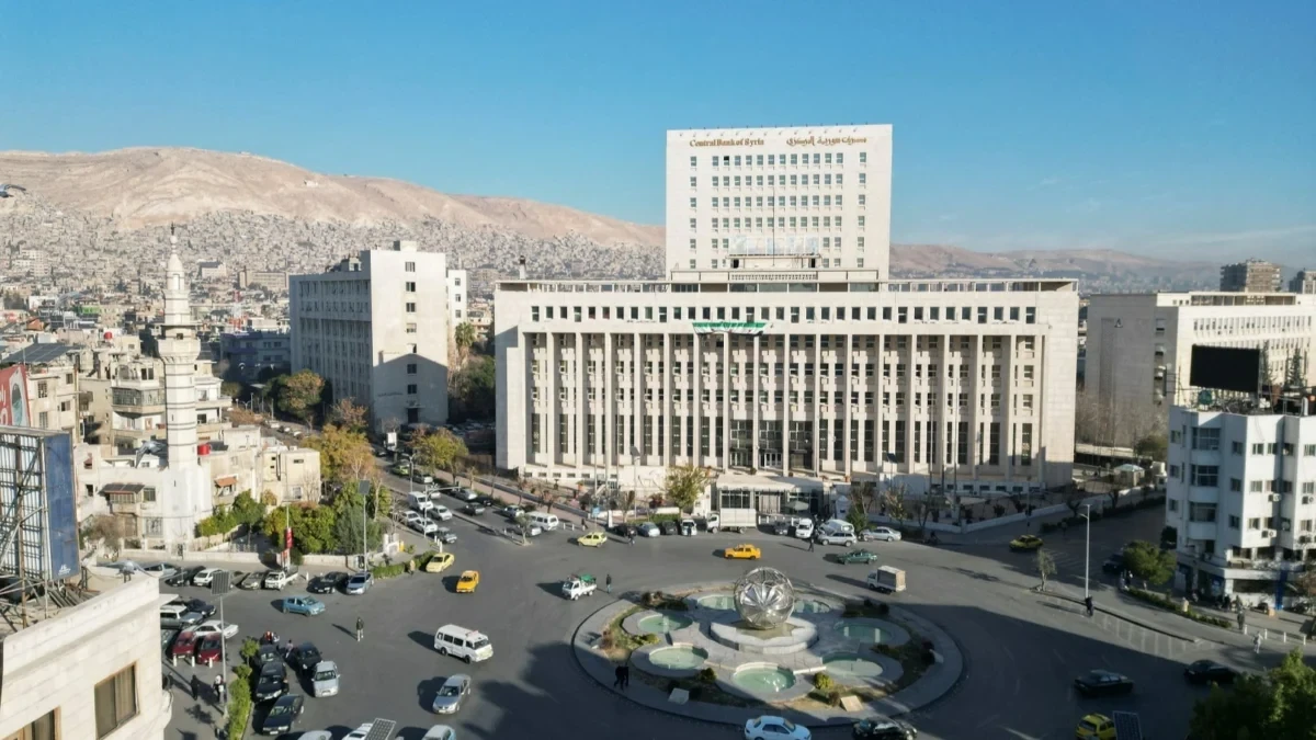 المصرف المركزي يكشف انكشاف البنوك السورية على لبنان وخطة إعادة الهيكلة