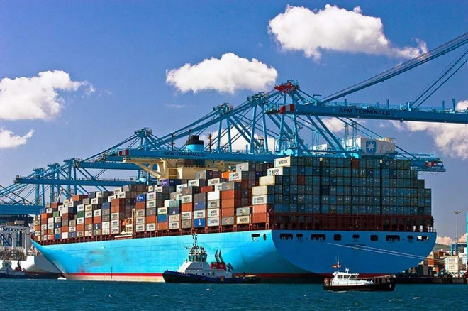 اعتذار شركة مرفأ اللاذقية وتداعياته على الاقتصاد والبيئة