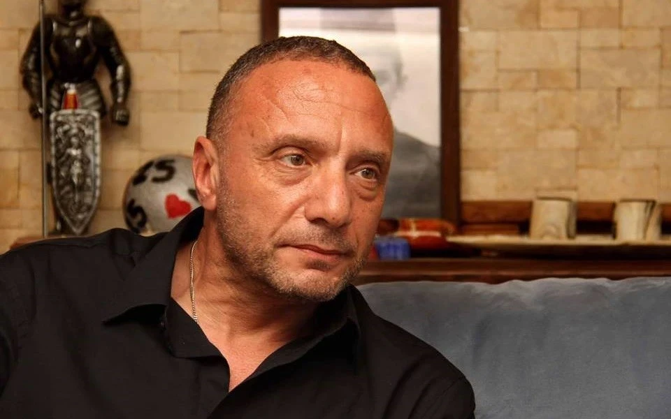 باسل الخطيب يثير الجدل بتصريحاته ويدعو لإضراب ضد الدولة